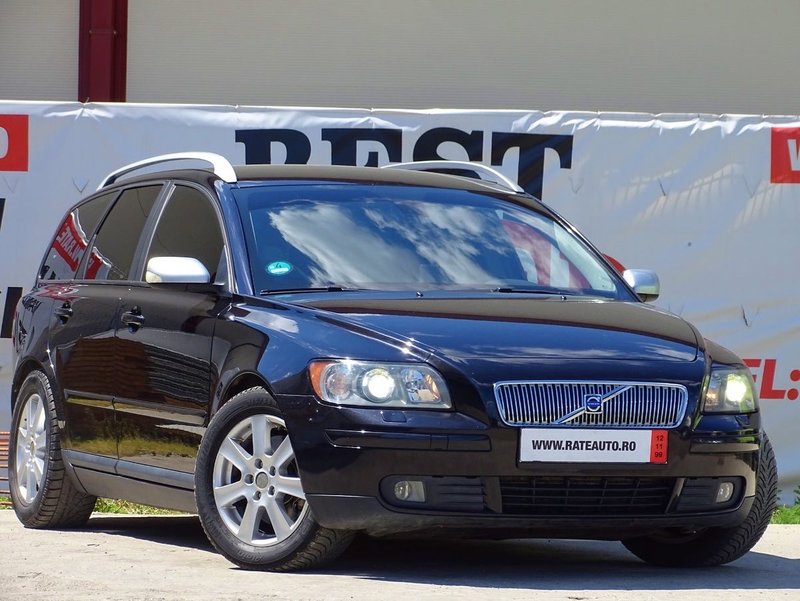 Volvo V50